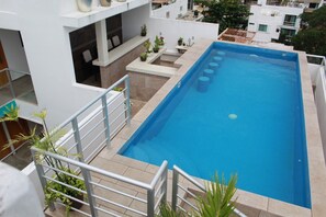 Pool - Very nice suite in a great location, with all the comforts of home (Playa del Carmen)