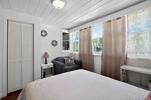 4 chambres, fer et planche à repasser, accès Internet, draps fournis