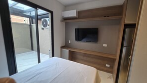 1 quarto, ferros/tábuas de passar roupa, Wi-Fi, roupa de cama