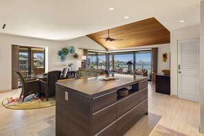 Interior - Wailea Elua 204 - Luxury 1BR, 2BA Condo, Stunning Ocean Views & Modern Upgrades (Kihei)
