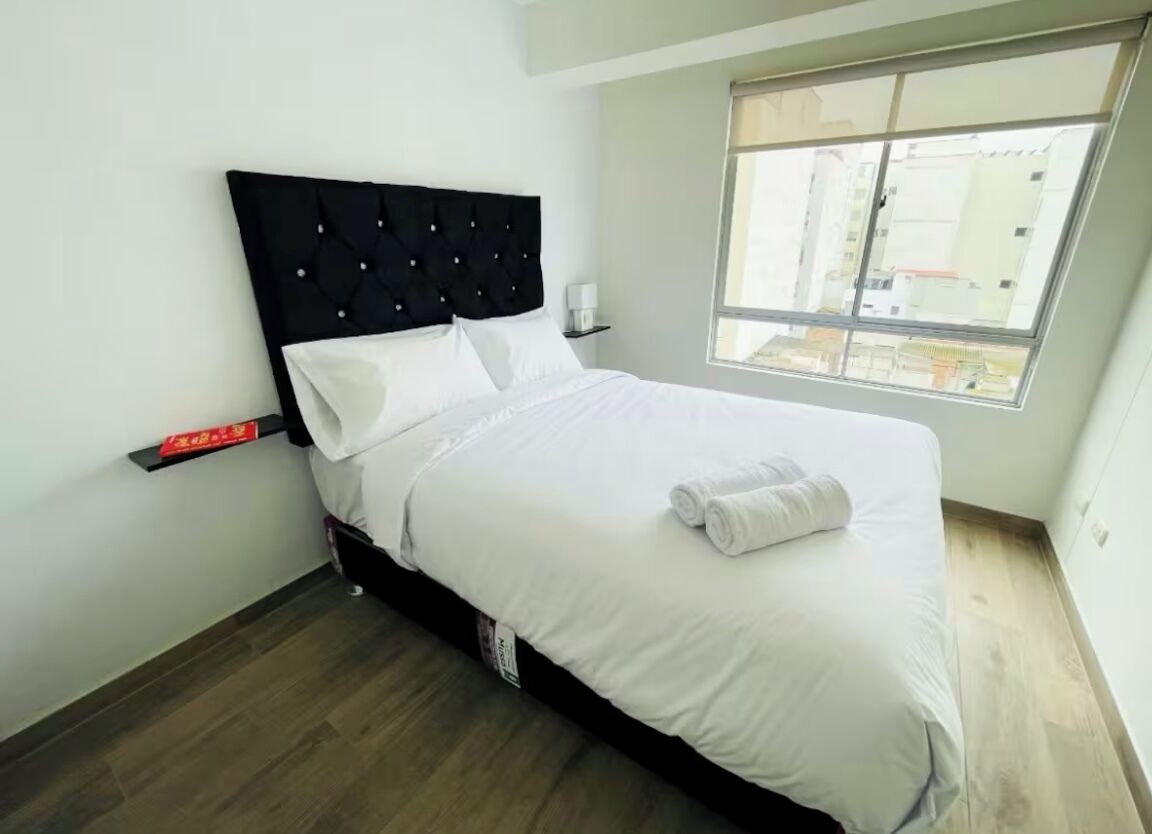 3 dormitorios, escritorio, tabla de planchar con plancha y wifi gratis