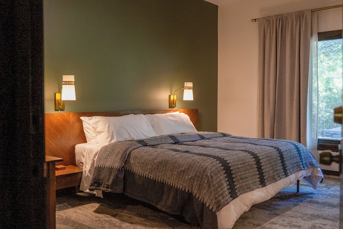 Ropa de cama de alta calidad, cubrecamas y colchones con pillow-top