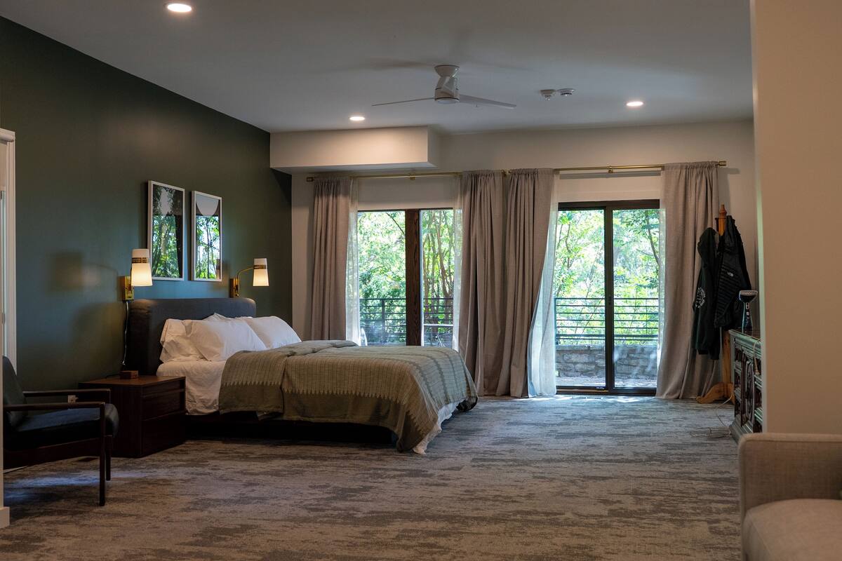 Luxury Suite, Patio, Garden View