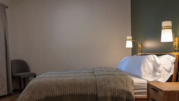 Deluxe eenpersoonskamer, terras, uitzicht op vallei | Luxe beddengoed, donsdekens, pillowtop-bedden, individueel gedecoreerd