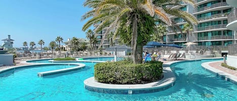 屋内プール、温水プール