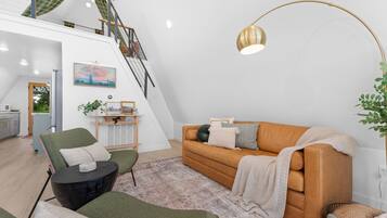 Smart TV 32 pollici con canali digitali, caminetto, Netflix