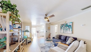 Smart TV - Beautiful Beachside House with Outdoor Patio, BBQ — Short Walk to the Shore! 🏖️ (Cape Canaveral)
