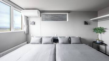 Iron/ironing board, free WiFi