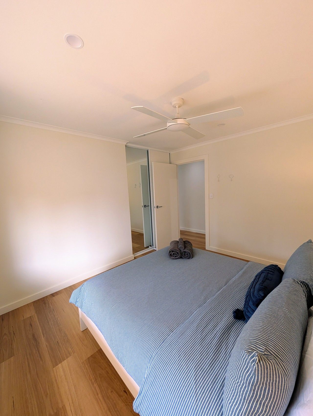 3 bedrooms, iron/ironing board, travel cot, free WiFi