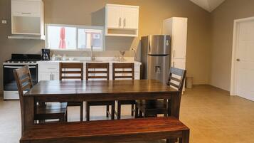 Deluxe Villa, Courtyard View | Ruang tamu