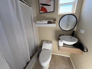 تجهيزات دش، مناشف