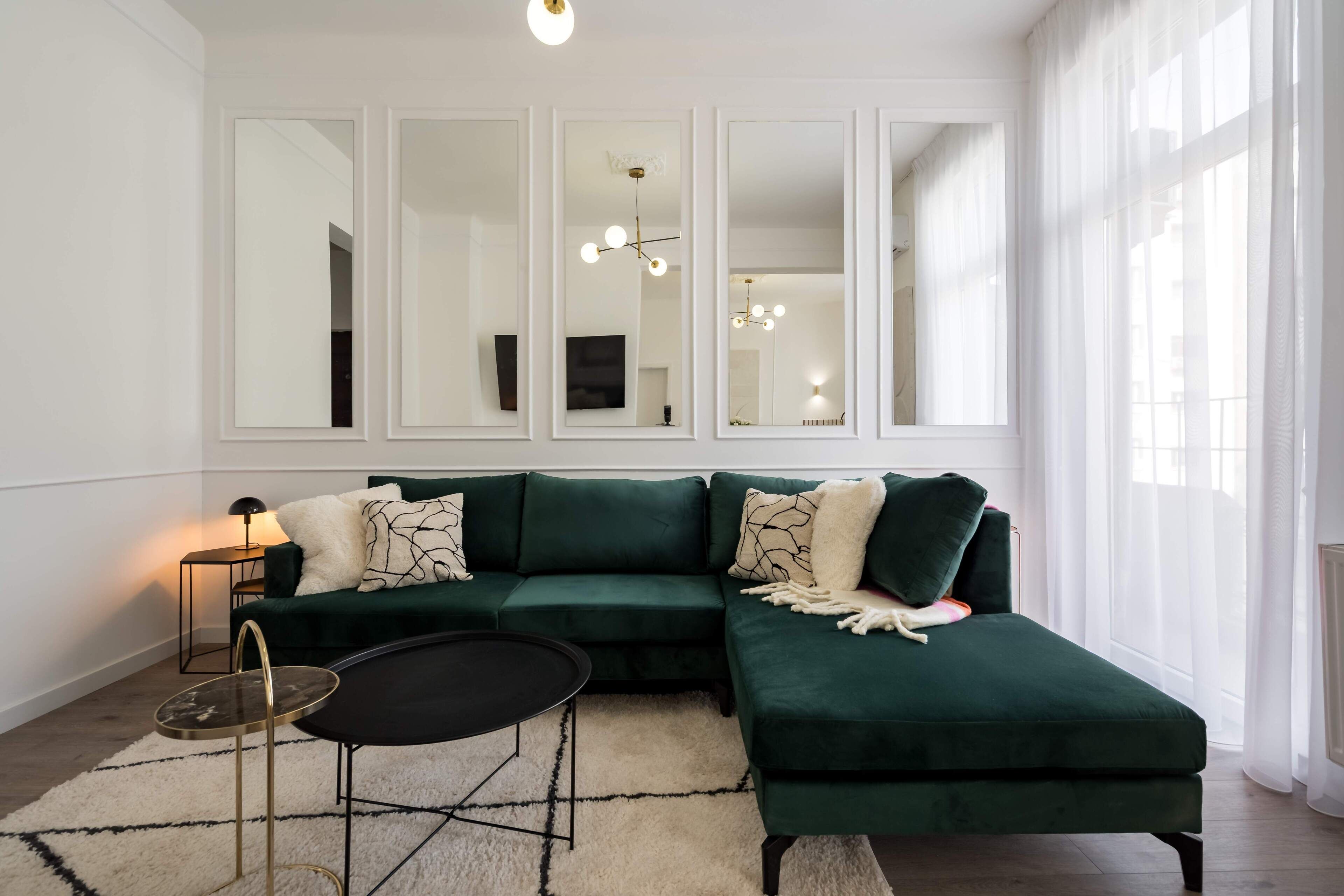 Smart TV 49 pulgadas con canales de televisión por cable, Netflix