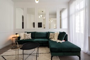 Comfort-Apartment, 2 Schlafzimmer, Nichtraucher, Klimaanlage | Wohnbereich