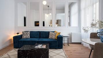 Comfort-Apartment, 2 Schlafzimmer, Nichtraucher, Klimaanlage | Wohnbereich