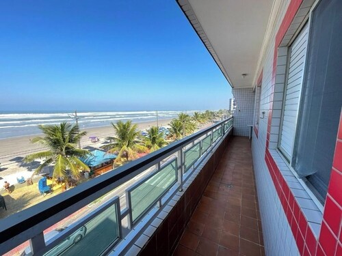 Apartment in Mongaguá, beachfront.