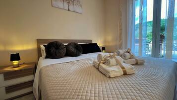 2 chambres, fer et planche Ă repasser, Wi-Fi gratuit, draps fournis