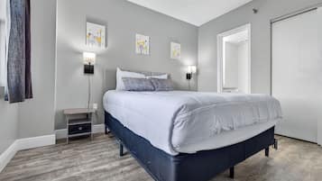 2 chambres, fer et planche à repasser, lit parapluie, Wi-Fi gratuit