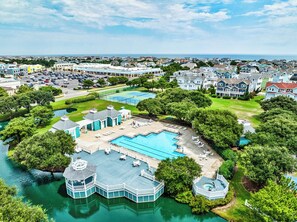Exterior - Big Blue (North) | 1,625 ft to the beach | Dog Friendly and Community Pool (Corolla)