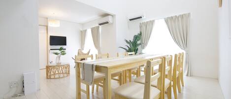 Appartement | Rideaux occultants, fer et planche à repasser, Wi-Fi gratuit