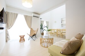 Blackout curtains, iron/ironing board, free WiFi - Chura Palace B (Motobu)