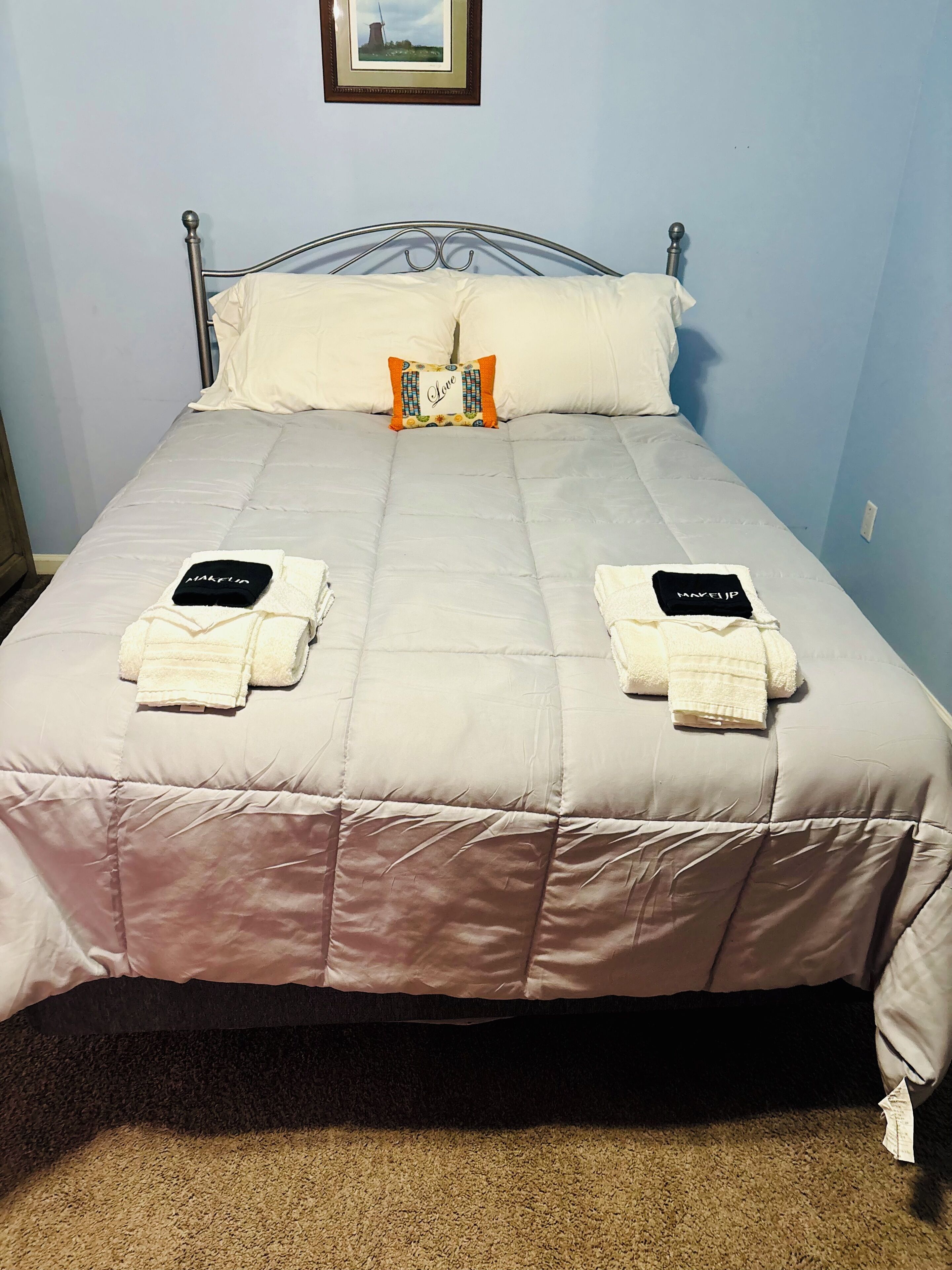 2 bedrooms, desk, iron/ironing board, free WiFi