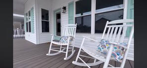 Terrace/patio - 5 BR/3.5 BATH In The Award Winning Ocean Lakes Family Campground (Myrtle Beach)