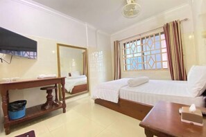 Room - Empire House, Phnom Penh (Phnom Penh)