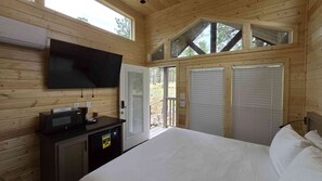 1 bedroom, WiFi, bed sheets - Tiny Home King Home #12F (Page)