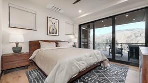 6 habitaciones, tabla de planchar con plancha, wifi y ropa de cama 