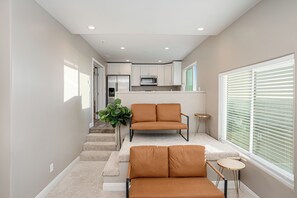 Interior - Spring Valley Retreat with Panoramic Views (Spring Valley)