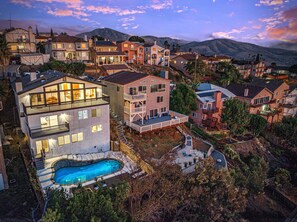 Exterior - Spring Valley Retreat with Panoramic Views (Spring Valley)