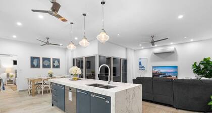 Zenhouse Solstice: Designer 4-BR Executive Retreat