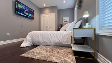 1 Schlafzimmer, Schreibtisch, Bügeleisen/Bügelbrett, kostenloses WLAN