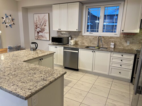 Private bedroom suite in shared house near Ontario Tech U in North Oshawa