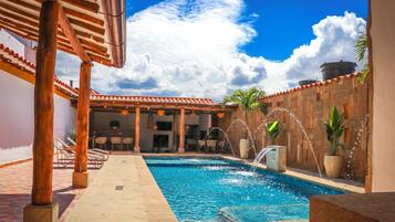 Bar (en la propiedad)