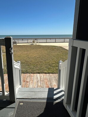 Property grounds - Mariners Watch 101 - Oceanfront Complex in Garden City Beach (Garden City)