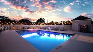 Seasonal outdoor pool