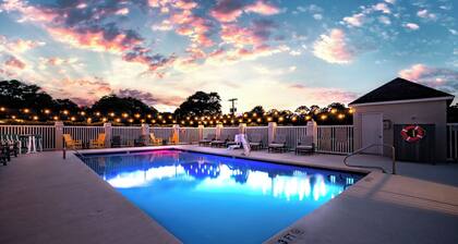 The Windstar Hotel - Emerald Isle / Swansboro