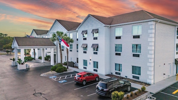 The Windstar Hotel - Emerald Isle / Swansboro - Swansboro, NC