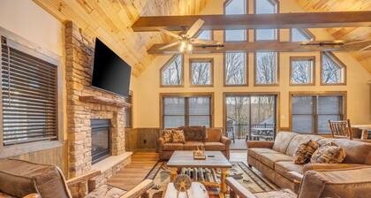 Poseidon by PMR | 9BR Indoor Pool Estate | Mini Golf | Elevator | Sleeps 30