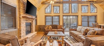 Poseidon by PMR | 9BR Indoor Pool Estate | Mini Golf | Elevator | Sleeps 30