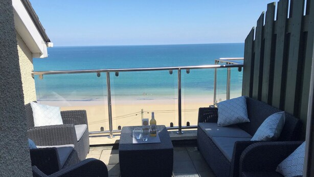 Property grounds - Ocean Cove (St Ives)