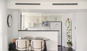Dining - KozyGuru | Waterloo | Designer Pad with City Views (Waterloo)