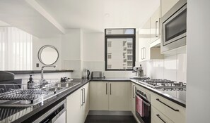 Coffee/tea maker, fridge, microwave, oven - KozyGuru | Waterloo | Designer Pad with City Views (Waterloo)