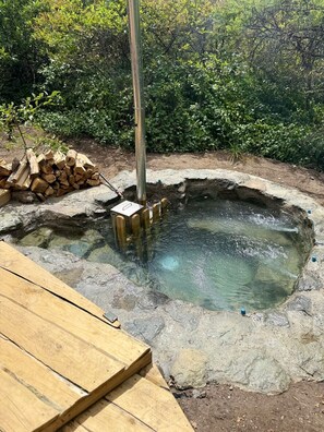 Deluxe Cabin, Garden View | Bathroom