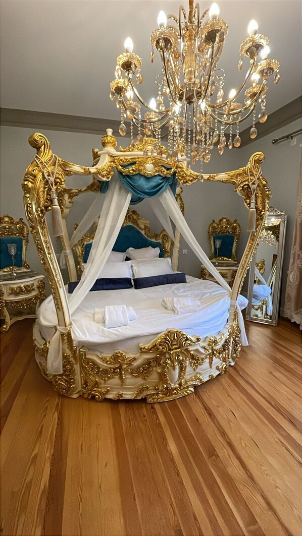 6 Schlafzimmer, Bügeleisen/Bügelbrett, kostenloses WLAN, Bettwäsche