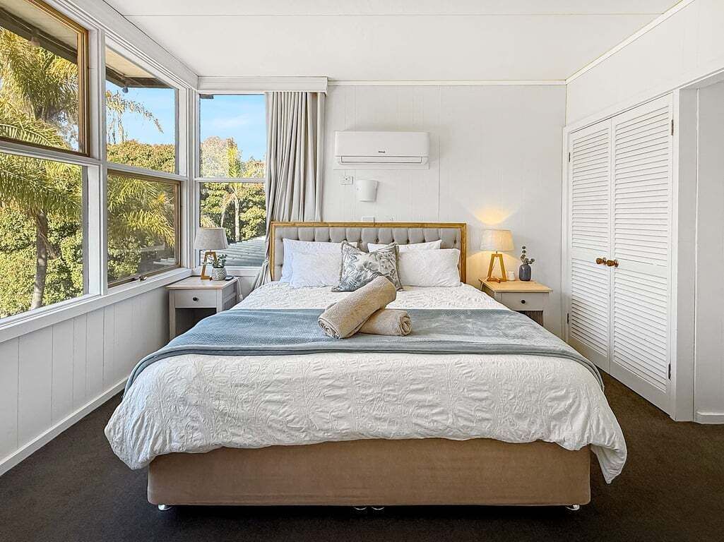 4 bedrooms, iron/ironing board, travel crib, WiFi