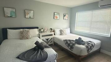 2 dormitorios, tabla de planchar con plancha, wifi y ropa de cama