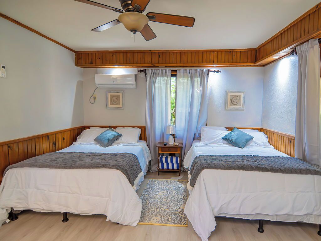 1 غرفة نوم ومكواة/لوح كي وواي فاي مجانًا وملاءات أسرّة