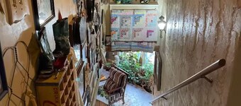 Elkhart's Historic and Comfy Cottage Inn